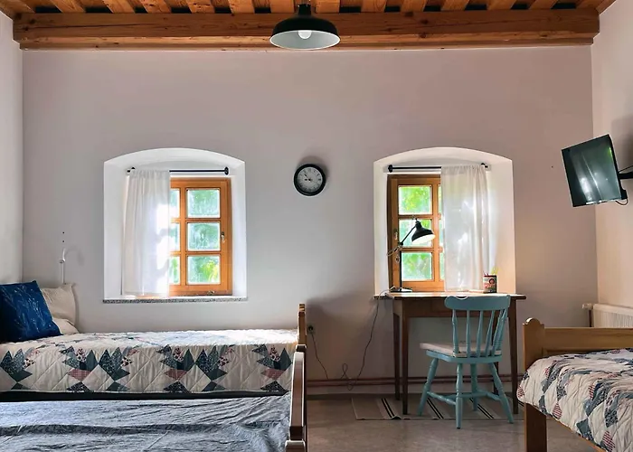 In - Kranjska Prázdninový dům Semic